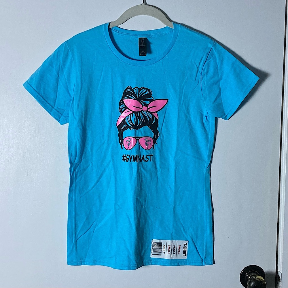 ⭐️ Anvil by Gildan Blue #Gymnast Short Sleeve Graphic T-Shirt Size Small
